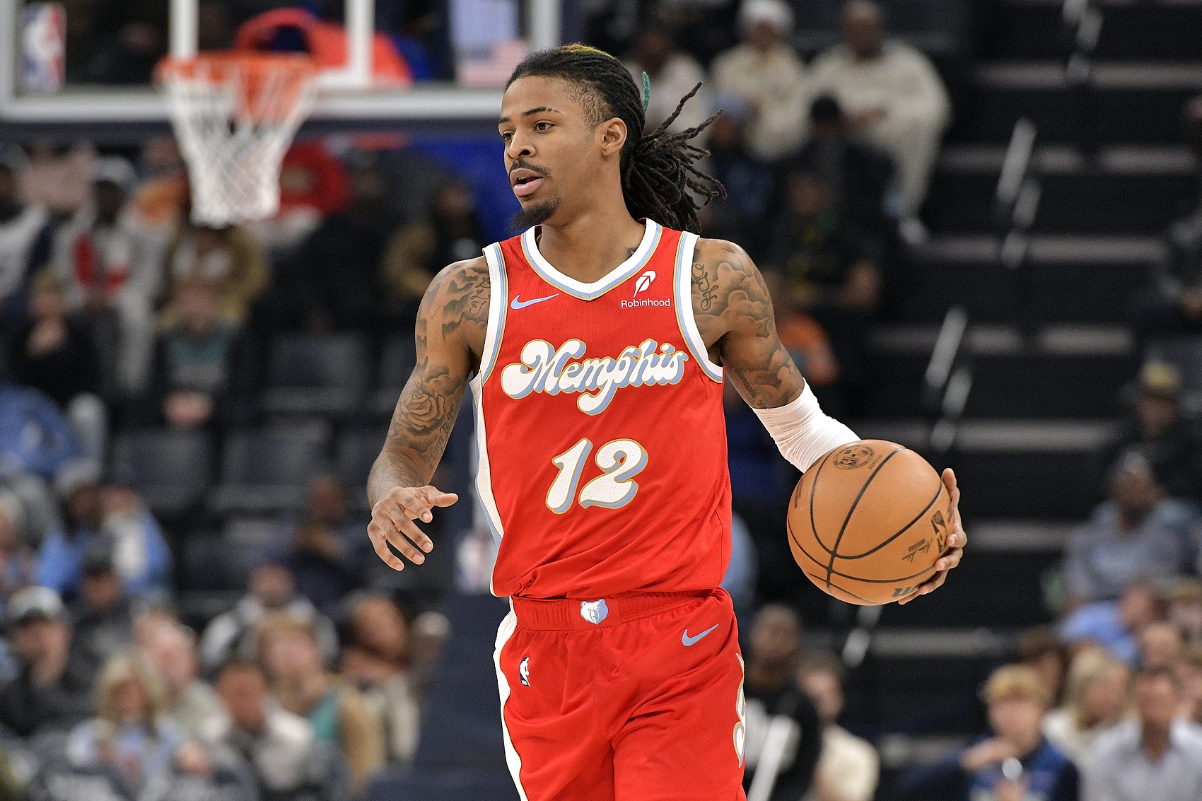  西部二三之爭！灰熊VS火箭：莫蘭特因右肩酸痛出戰(zhàn)成疑